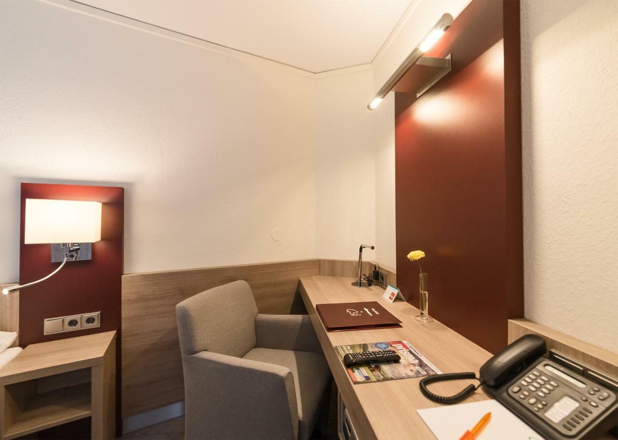 בון Hotel Gustav-Stresemann-Institut מראה חיצוני תמונה