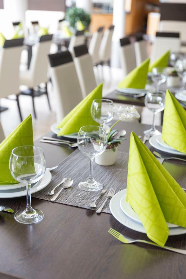 בון Hotel Gustav-Stresemann-Institut מראה חיצוני תמונה