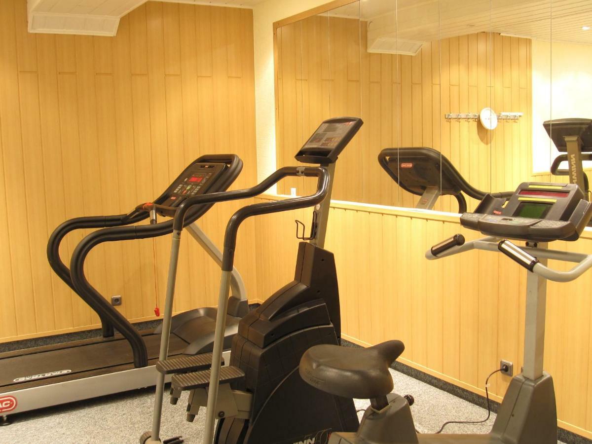 בון Hotel Gustav-Stresemann-Institut מראה חיצוני תמונה